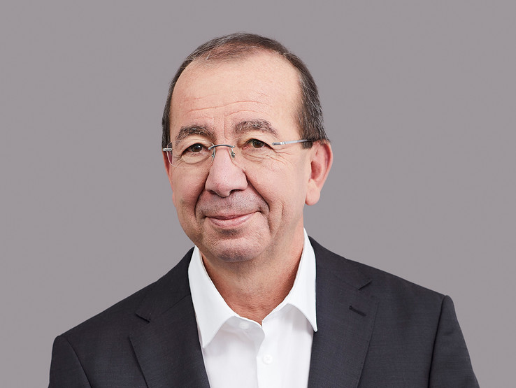 Haluk Menderes, Geschäftsführer von EPLAN
